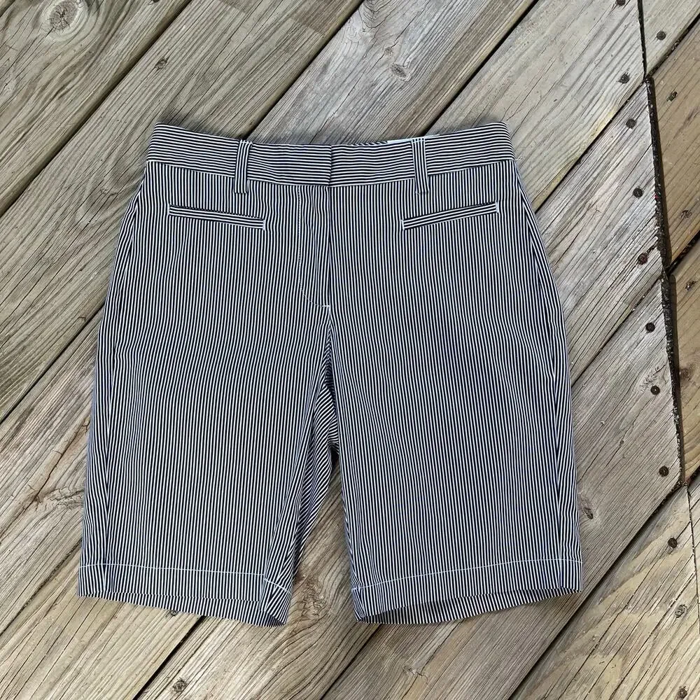 Lands End Women's Bedford Bermuda Shorts Navy Stripe Fit 2. NEW!